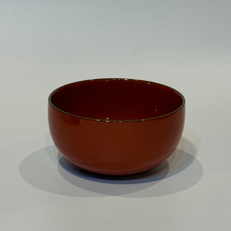 漆器のスープボウル　赤