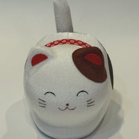 ソーラーゆらゆら猫　三毛猫