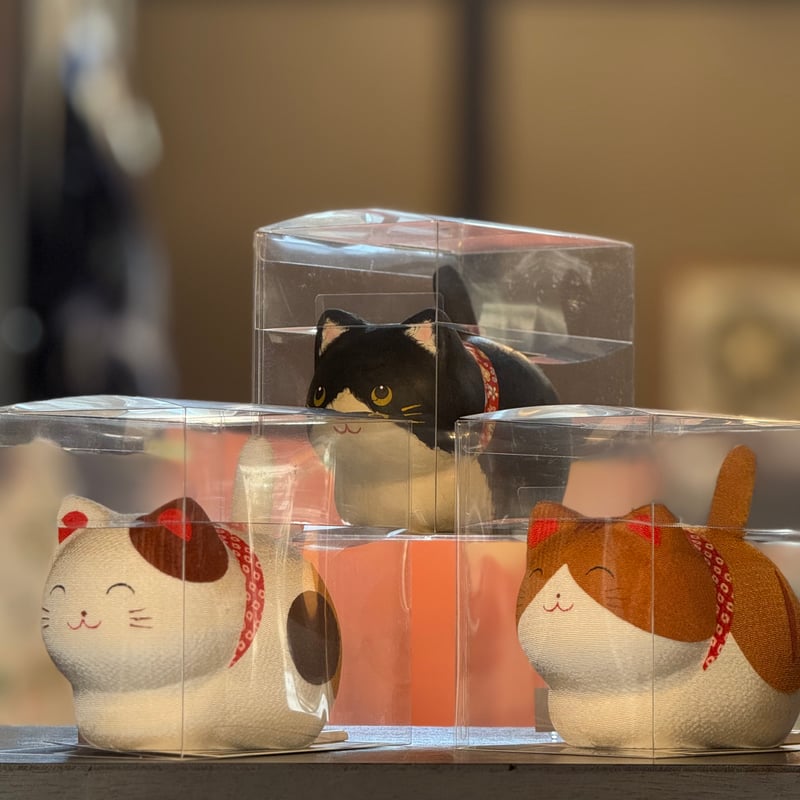 ソーラーゆらゆら猫 黒 | 京風堂 ｜京都｜工芸｜組子｜体験｜交流｜