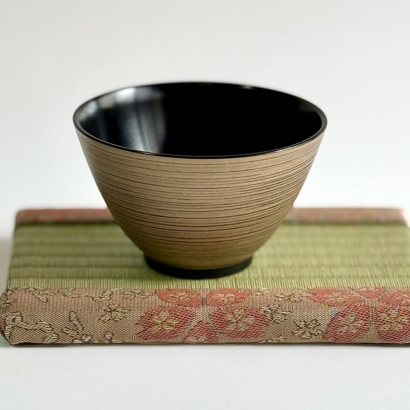 漆器 椀 金色装飾 金泽金箔漆器碗| Japan Objects Store