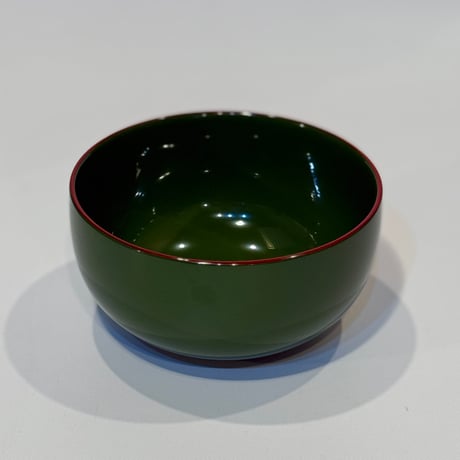 漆器のスープボウル　緑