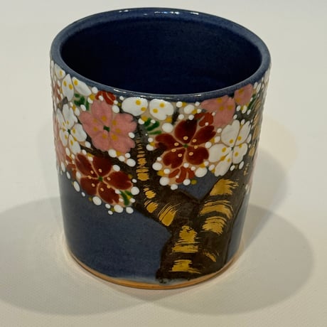 陶器の湯呑み　夜桜