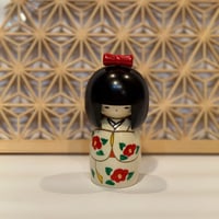 こけし　リボン