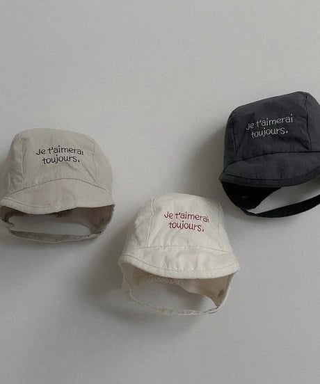 cap bonnet