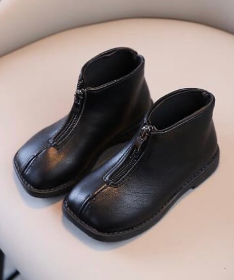 zip boots black