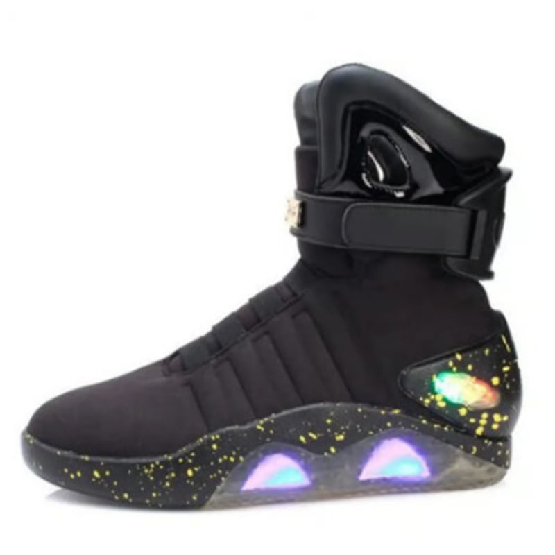 新品　バックトゥザフューチャーⅡ コスチュームシリーズ　ライトアップシューズ 新品 バックトゥザフューチャーⅡ コスチュームシリーズ ライトアップ