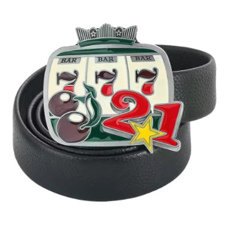 ラッキーストライク | STORES