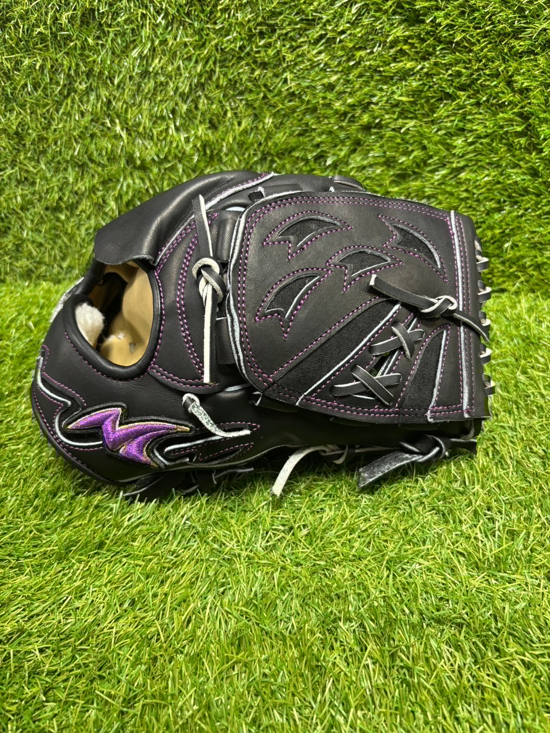 NoLimit-ノーリミット硬式投手用右投げ | ミチイオンラインストア