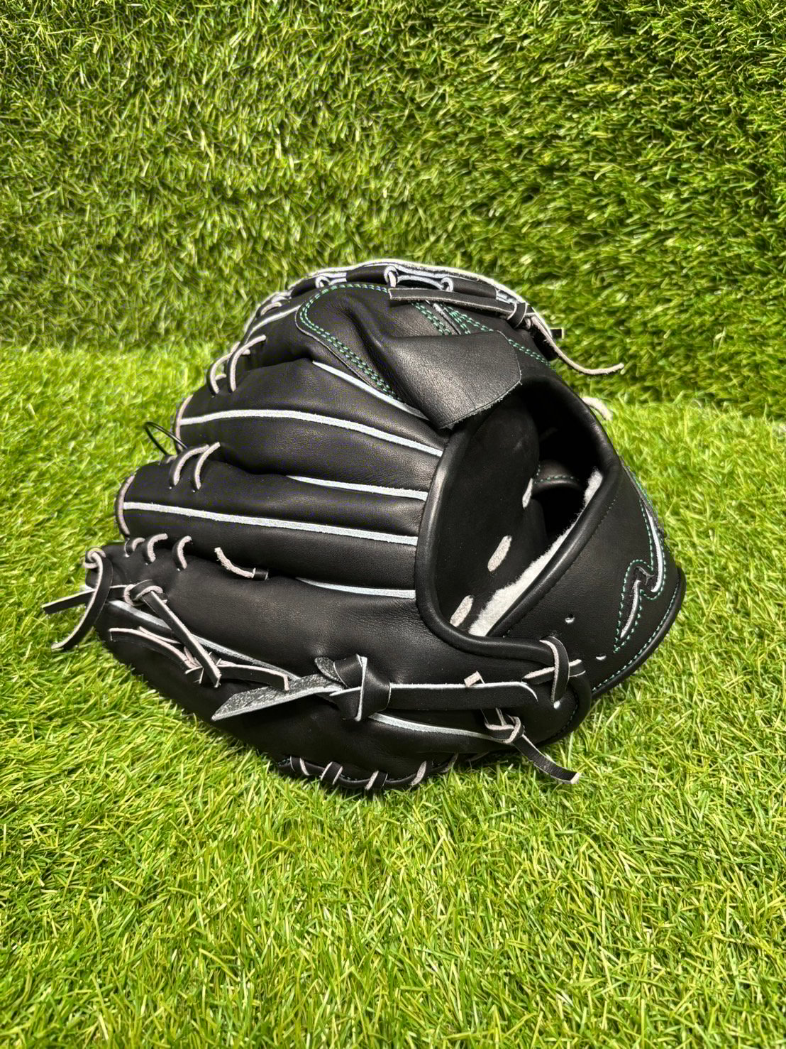 NoLimit-ノーリミット硬式投手用右投げ | ミチイオンラインストア