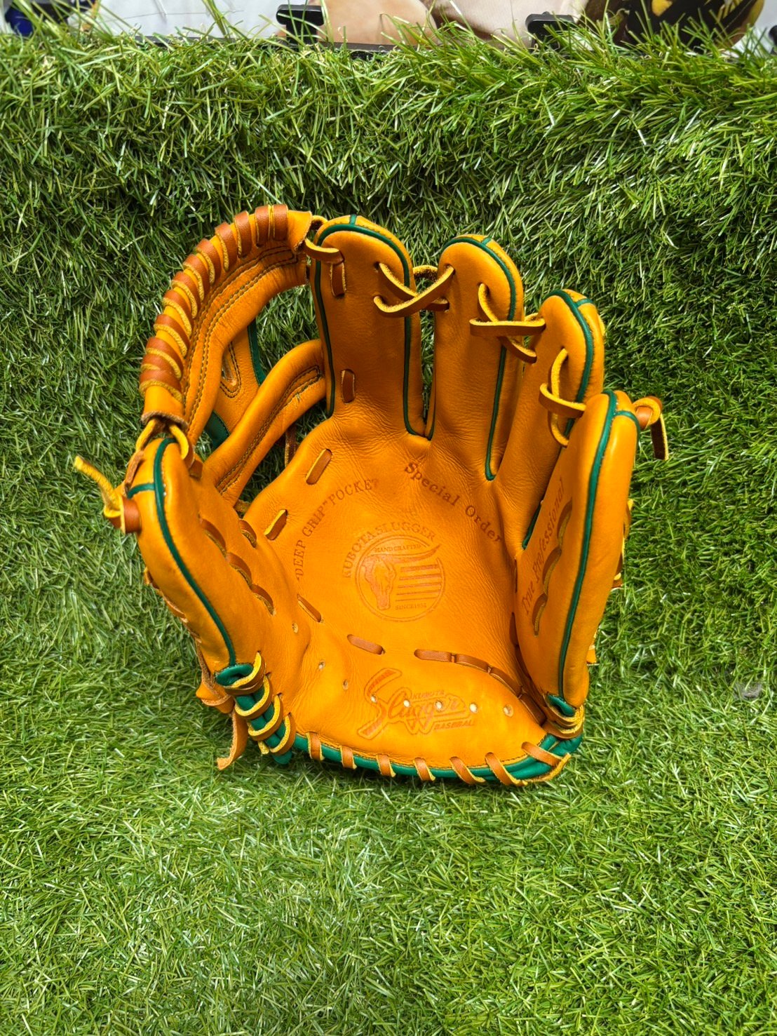 久保田スラッガー　限定軟式内野手用　T51型　 湯もみ型付け済 Amazon | 野球 久保田スラッガー 軟式グローブ グラブ 内野 内