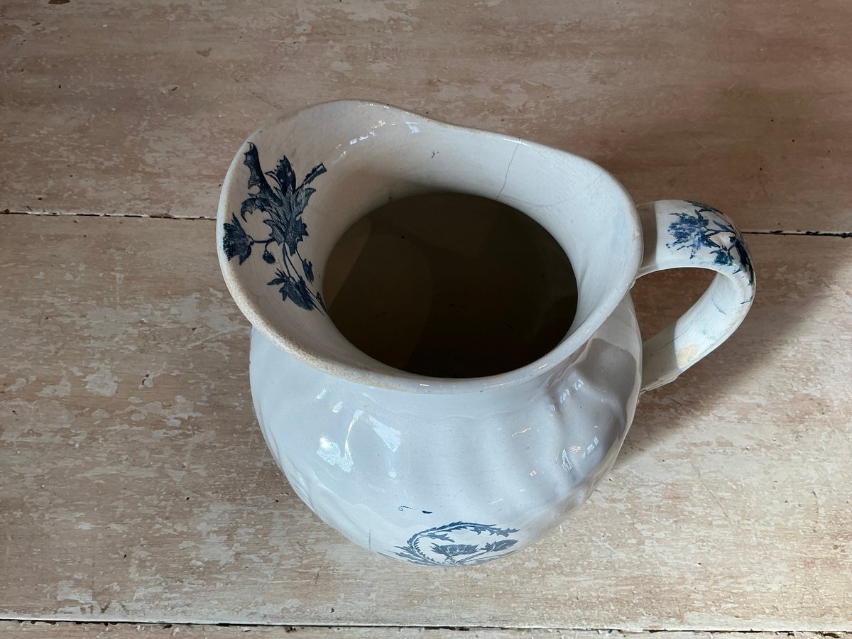 フランス アンティーク 陶器製ピッチャー アザミ柄 | Bonne Volonte