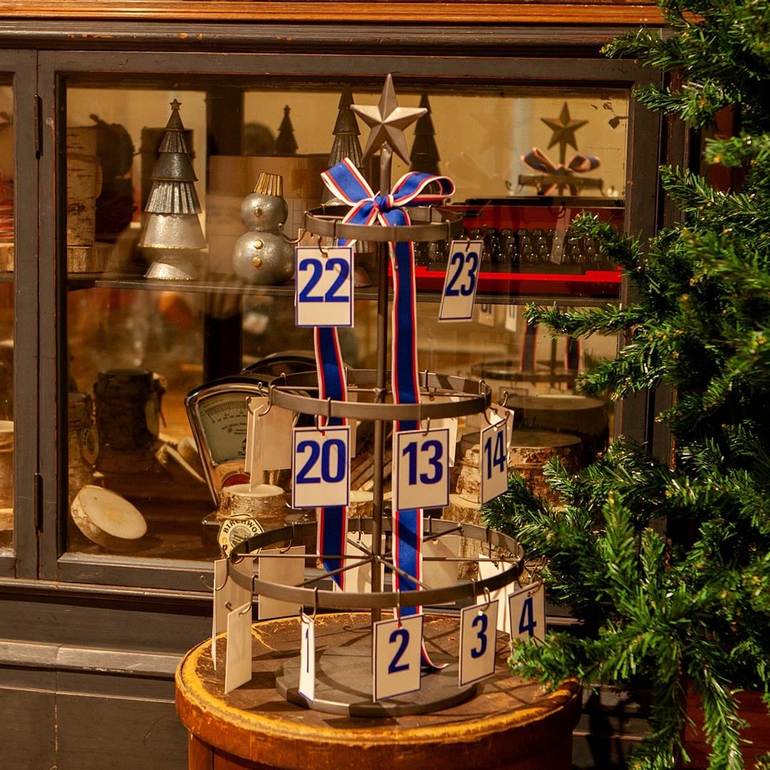 HANGING ORNAMENT HOLDER ハンギング オーナメント ホルダー