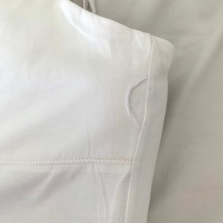 バンブーコットン カップポケット付き クロップド丈 キャミソール（白）Bamboo cotton Cropped Camisole (White)