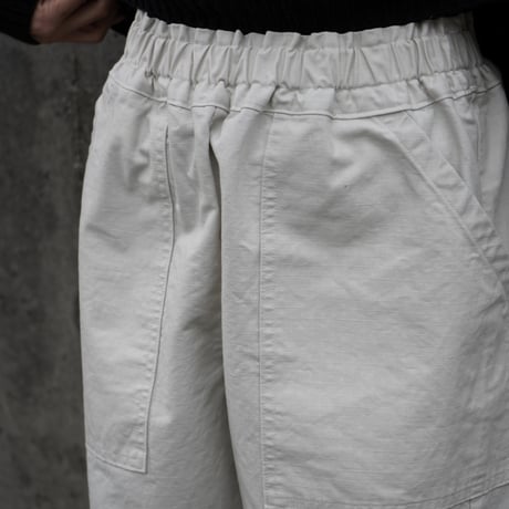 Rip-Stop Gathered Pants / homspun