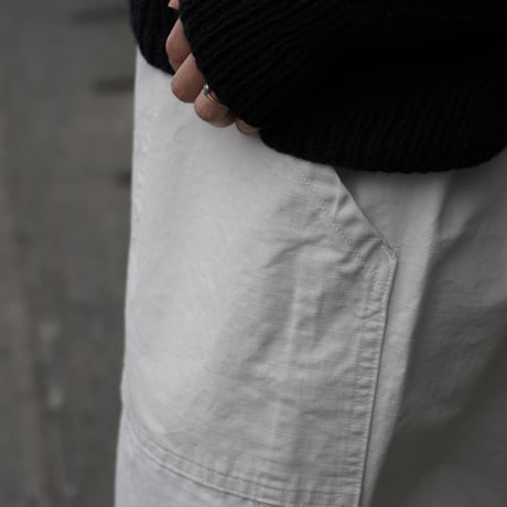 Rip-Stop Gathered Pants / homspun