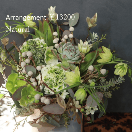 arrangement size M ￥13300(12000)（店頭受け取り）※袋代込