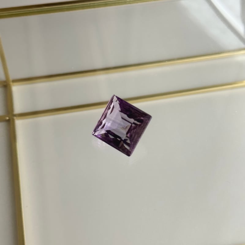高品質 アメジスト多面カットひし形♡No.1985 高品質 アメジスト多面カットひし形♡No.1985 □全商品を見る | Amazing