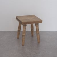 French Antique / 小ぶりなスツール