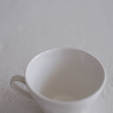 Digoin & Sarreguemines / white cup A,B
