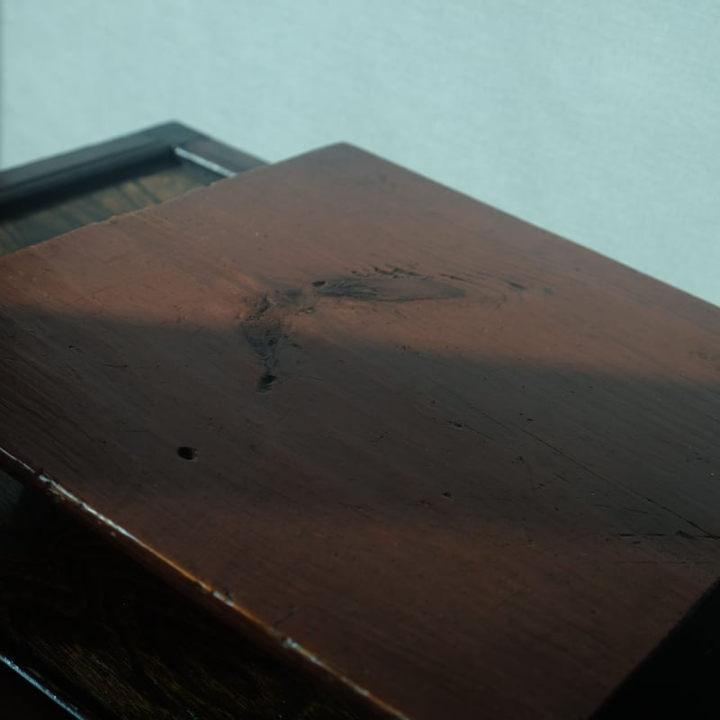 李朝 正方形の餅台 | gallery & boutique 雪月花