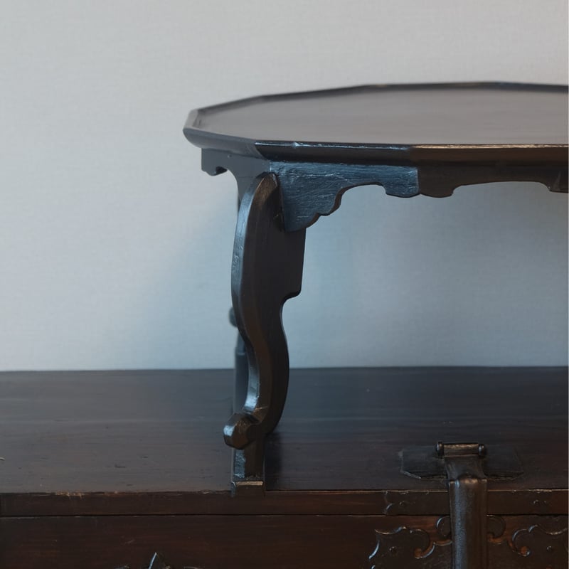 李朝　大きいソバン　小盤　輪花　φ60cm 虎脚　虎足　花台 李朝 大きいソバン 小盤 輪花 φ60cm 虎脚 虎足 花台 李朝