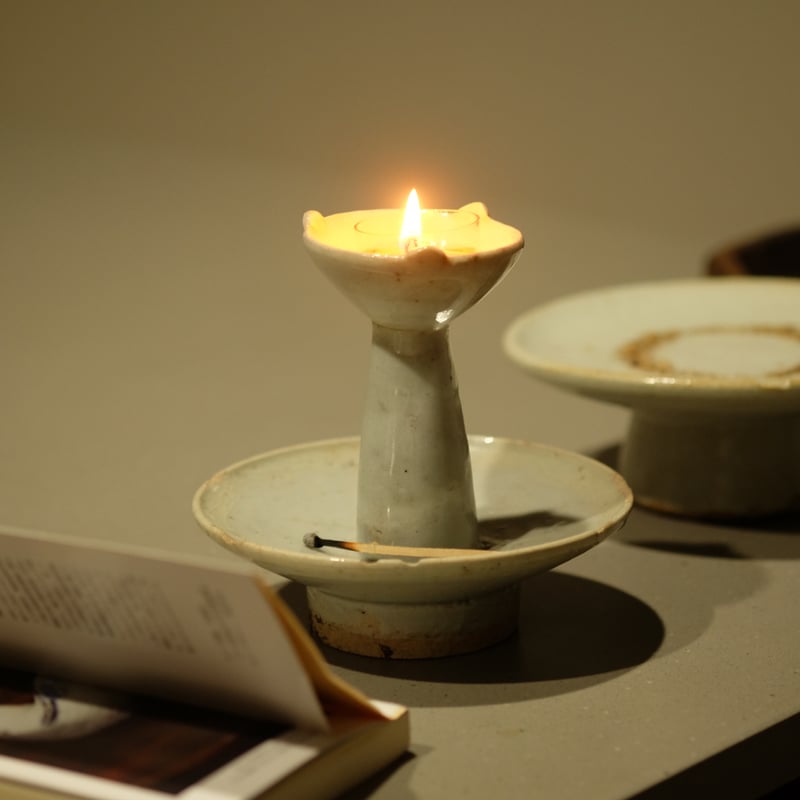 李朝 白磁灯明台 | gallery & boutique 雪月花