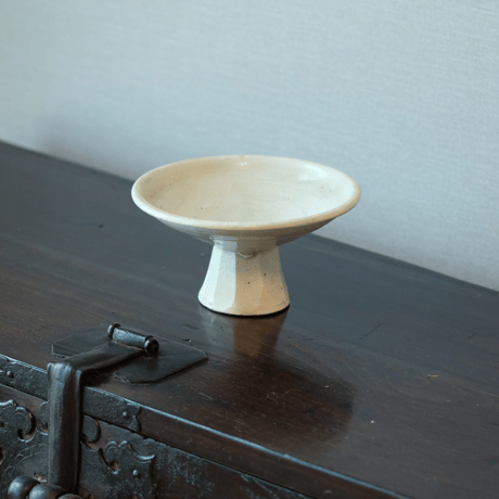 面取青松白磁