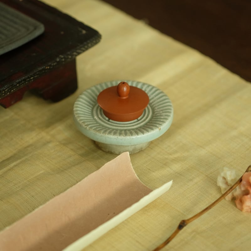 李朝 白磁餅型 | gallery & boutique 雪月花