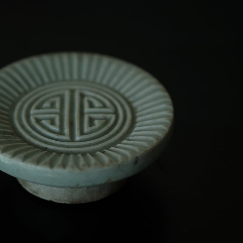 李朝 白磁餅型 | gallery & boutique 雪月花