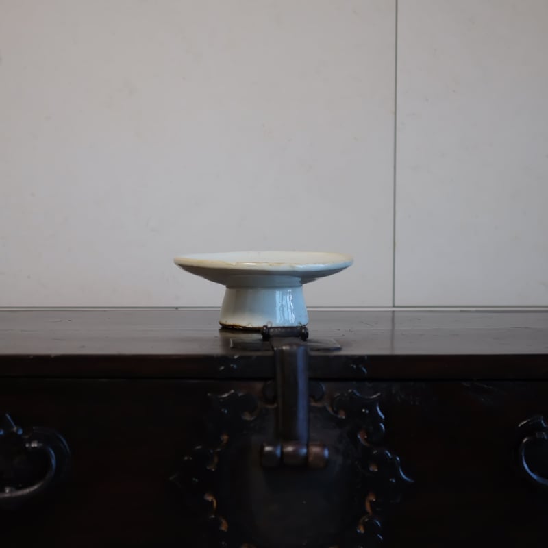 李朝 白磁 青磁 祭器 面取高台 チェサ 李朝白磁 李朝 白磁 青磁 祭器 面取高台 チェサ 李朝白磁 - メルカリ