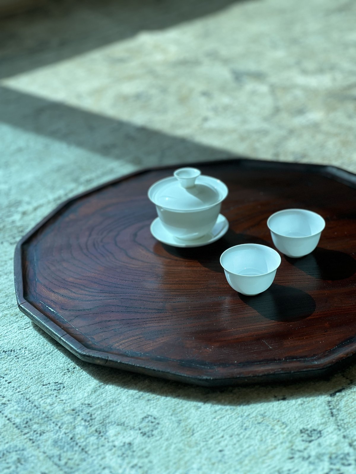李朝 木目の良い十二角膳 | gallery & boutique 雪月花