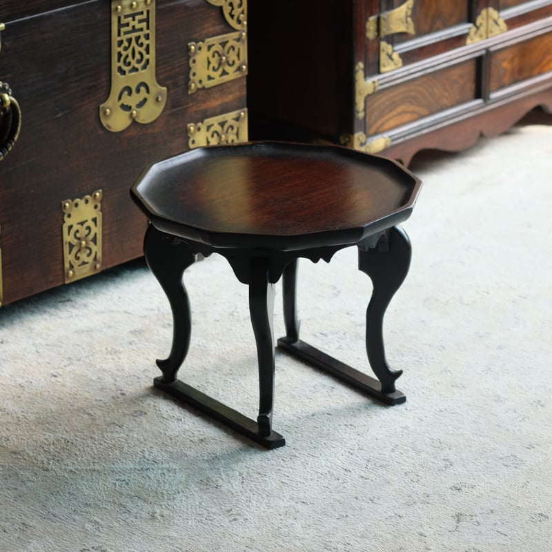 李朝　ソバン　小盤　韓国　お膳　花形　φ35cm 虎脚　虎足　花台 李朝 ソバン 小盤 韓国 お膳 花形 φ35cm 虎脚 虎足 花台 - メルカリ