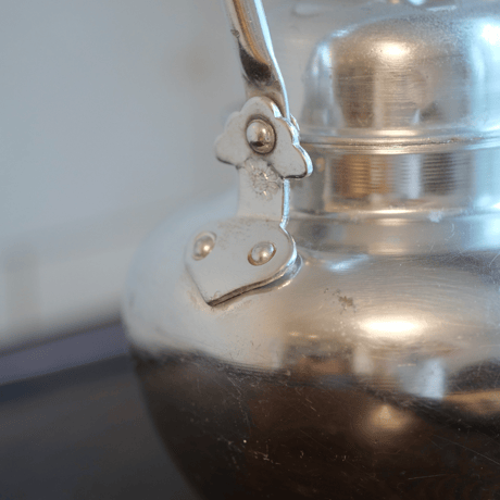 薬缶（20世紀中頃）