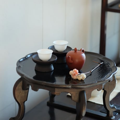 木製の小さな高台皿（2点セット）