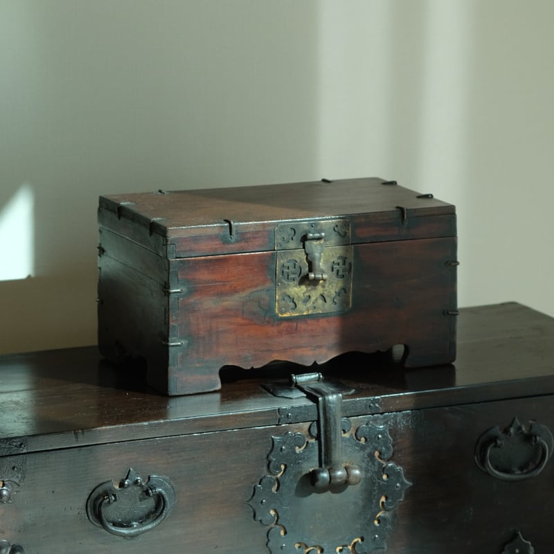 古い文書箱 | gallery & boutique 雪月花