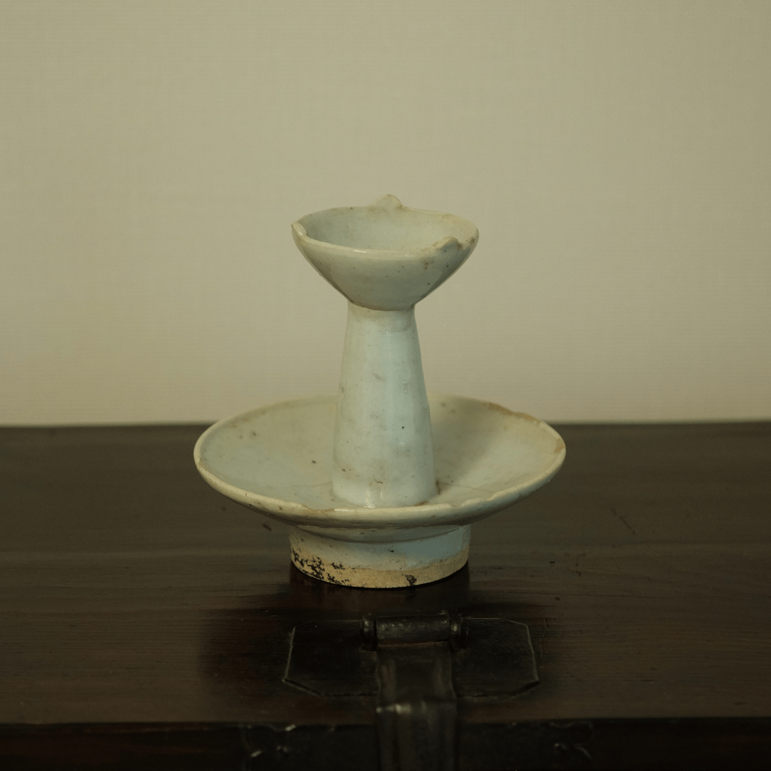 李朝 白磁灯明台 | gallery & boutique 雪月花