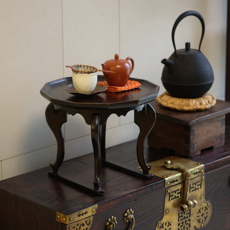 李朝　ソバン　小盤　韓国　お膳　花形　φ35cm 虎脚　虎足　花台 李朝 ソバン 小盤 韓国 お膳 花形 φ35cm 虎脚 虎足 花台 - メルカリ