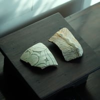 李朝初期 粉青沙器の陶片
