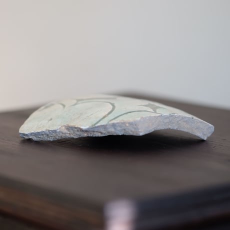 李朝初期 粉青沙器の陶片