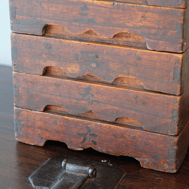 李朝 五段弁当箱 | gallery & boutique 雪月花