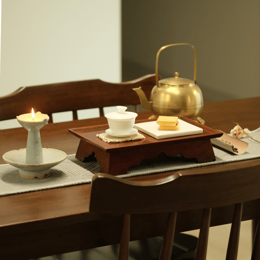 李朝 白磁灯明台 | gallery & boutique 雪月花