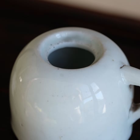 李朝白磁の灯火器