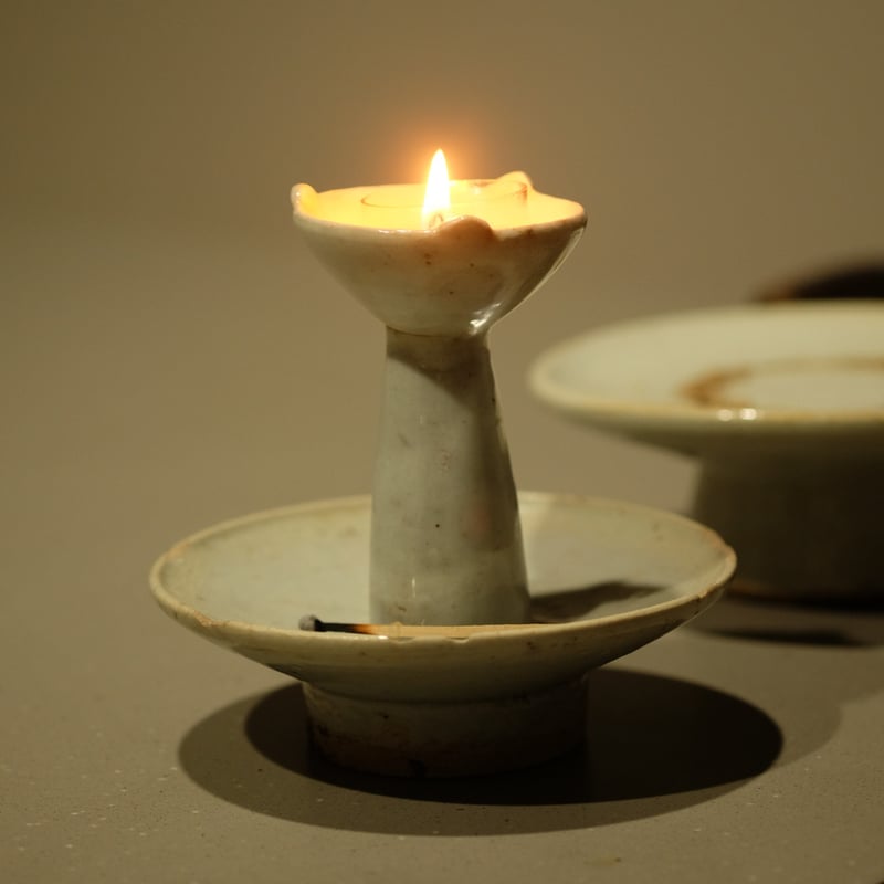 李朝 白磁灯明台 | gallery & boutique 雪月花