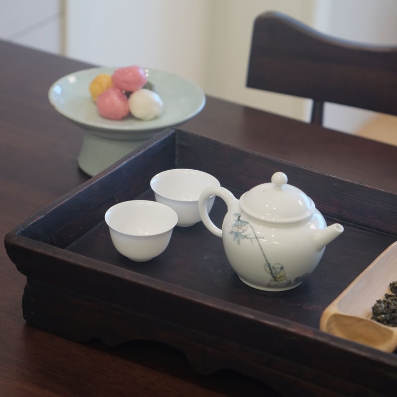 李朝 両班が使った白磁の高台皿 李氏朝鮮時代 | gallery & boutique 雪月花