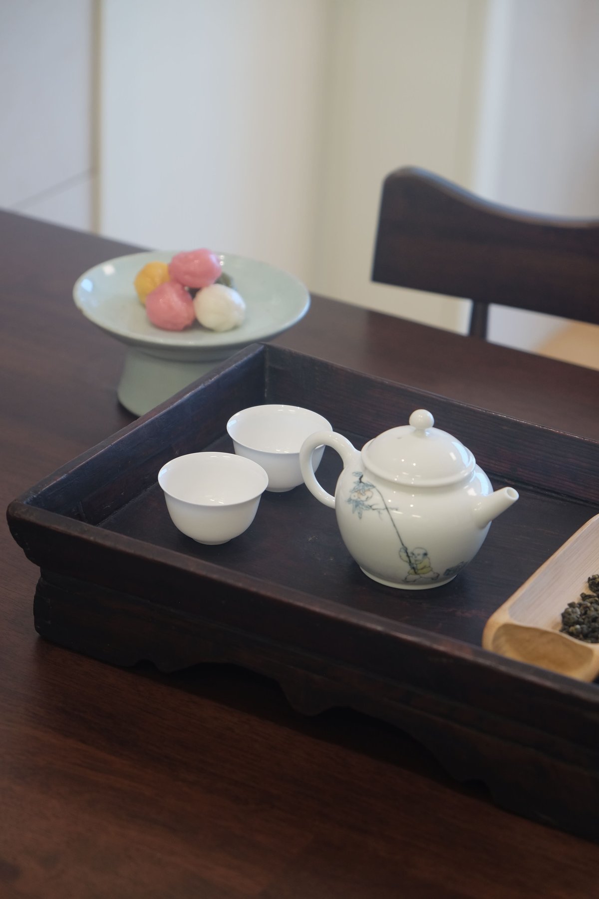 李朝 両班が使った白磁の高台皿 李氏朝鮮時代 | gallery & boutique 雪月花