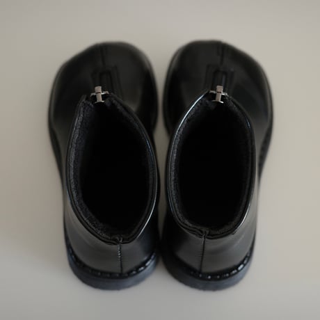 zip boots