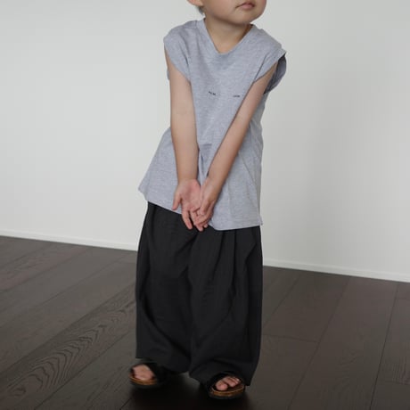 nove sleeveless｜gray