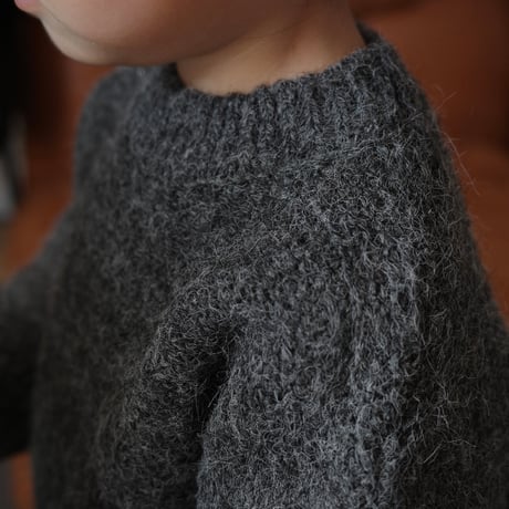 mohair knit / gray