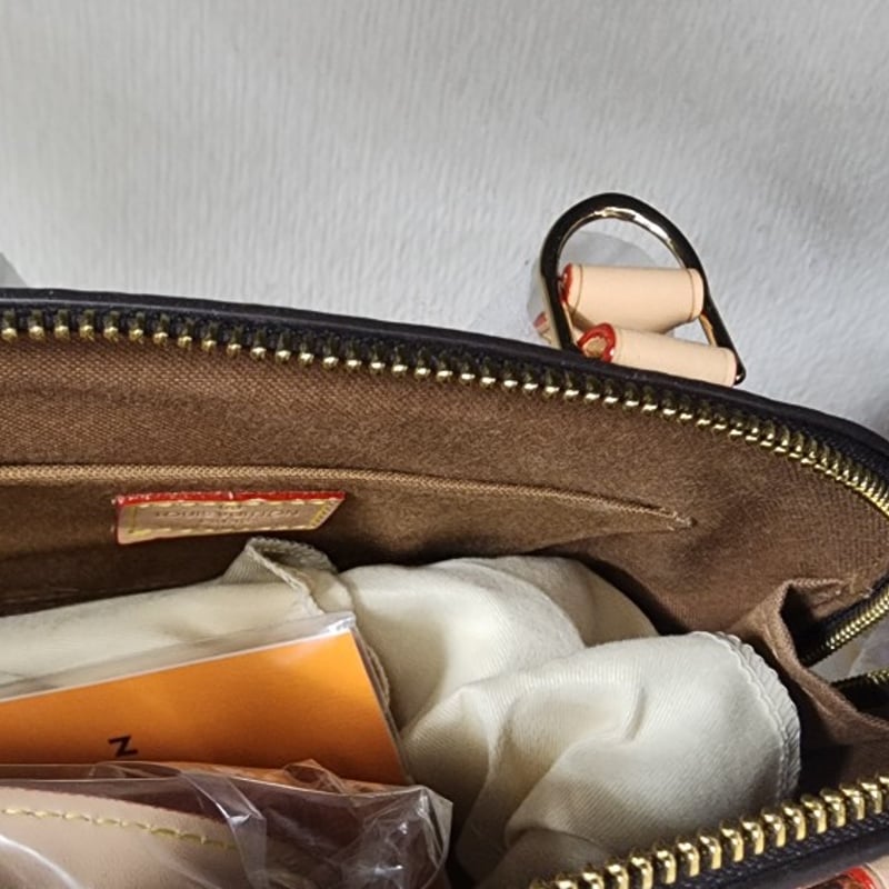 LOUIS VUITTON アルマBB 2wayショルダーバッグ | IROHA LOUIS VUITTON アルマBB 2wayショルダーバッグ | IROHA