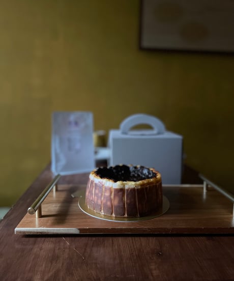 バスクチーズケーキ【店頭受け取り予約販売】
